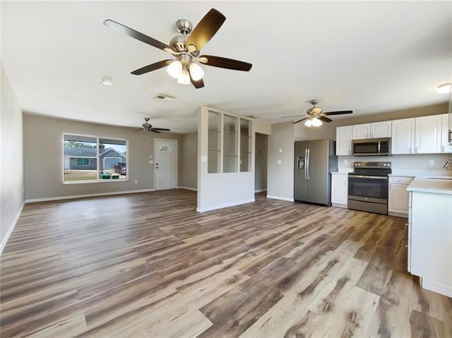 18019 AVONSDALE CIRCLE, Port Charlotte, FL 33948