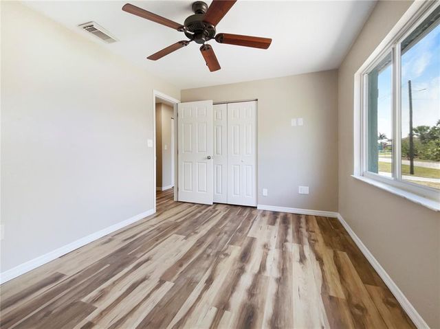 18019 AVONSDALE CIRCLE, Port Charlotte, FL 33948