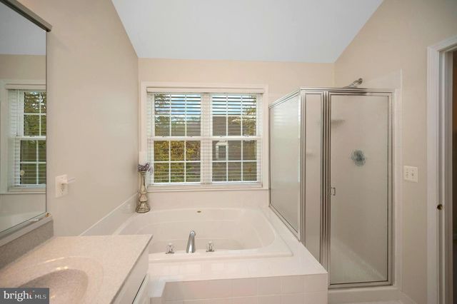 15829 FOURMILE CREEK CT, Haymarket, VA 20169