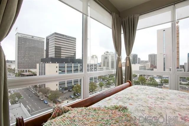 350 W Ash St 811, San Diego, CA 92101