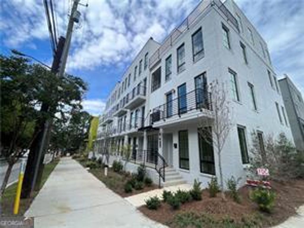 1274 Longreen Terrace NW 114, Atlanta, GA 30318