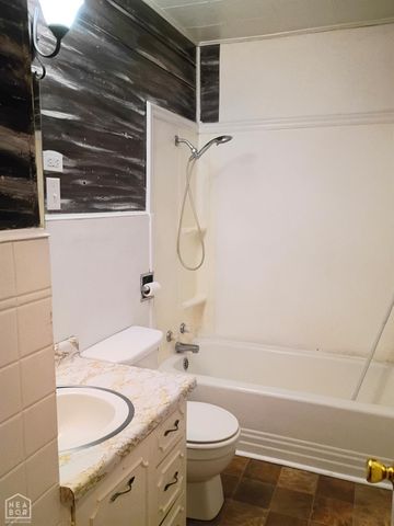 805 W Kingshighway, Paragould, AR 72450