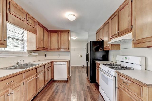 3267 Hilltop Circle, Gainesville, GA 30506