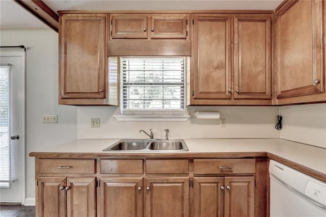 3267 Hilltop Circle, Gainesville, GA 30506