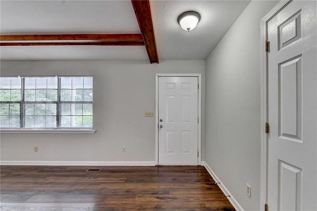3267 Hilltop Circle, Gainesville, GA 30506