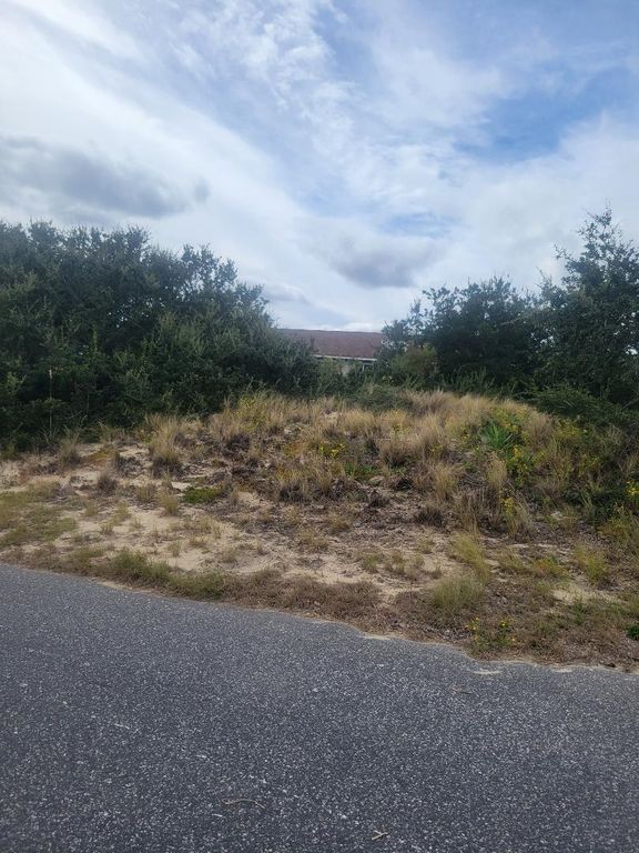 Image 1 of property listing at 401 W Arch Street Lot 132, Kill Devil Hills, NC 27948