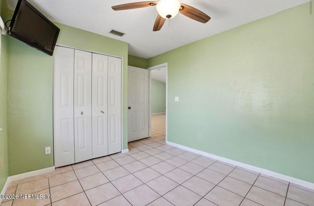 10 LAKE FOREST Circle N, Palm Coast, FL 32137