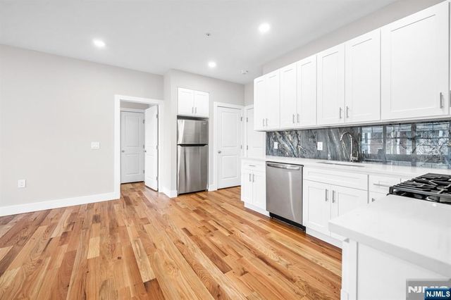 66 Mount Prospect Avenue 4, Clifton, NJ 07013