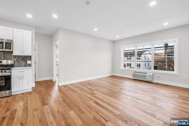 66 Mount Prospect Avenue 4, Clifton, NJ 07013