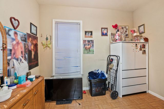 639 W 48th Street, Chicago, IL 60609