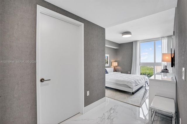 330 Sunny Isles Blvd 5-2301, Sunny Isles Beach, FL 33160