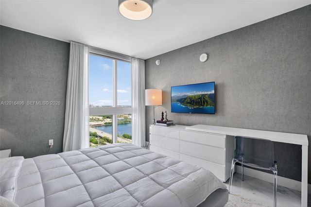 330 Sunny Isles Blvd 5-2301, Sunny Isles Beach, FL 33160