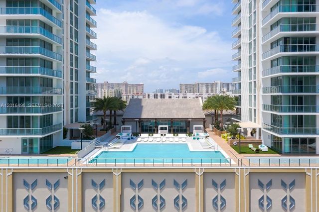 330 Sunny Isles Blvd 5-2301, Sunny Isles Beach, FL 33160