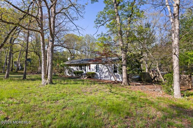 543 Newtons Corner Road, Howell, NJ 07731