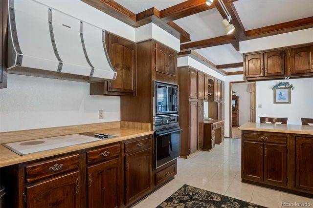 6699 S Helena Street, Centennial, CO 80016