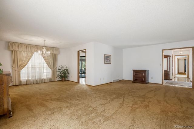 6699 S Helena Street, Centennial, CO 80016