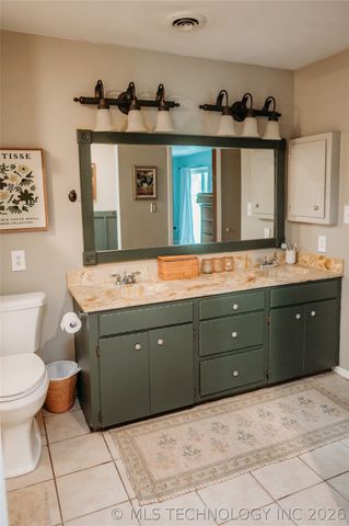 206 Tanglewood, Lone Grove, OK 73443
