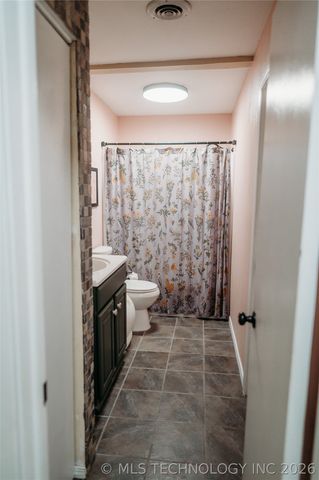 206 Tanglewood, Lone Grove, OK 73443