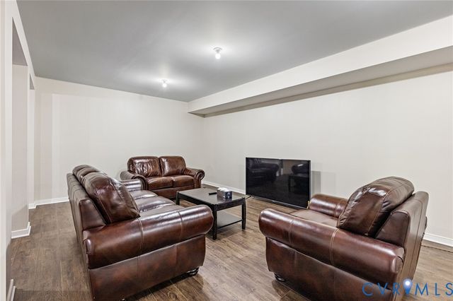 1339 Millers Ln, Manakin Sabot, VA 23103