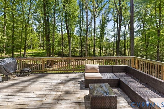 1339 Millers Ln, Manakin Sabot, VA 23103