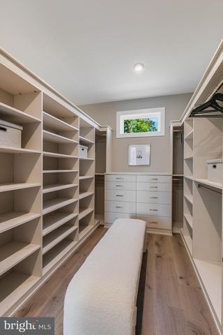 9600 PENIWILL DR, Lorton, VA 22079