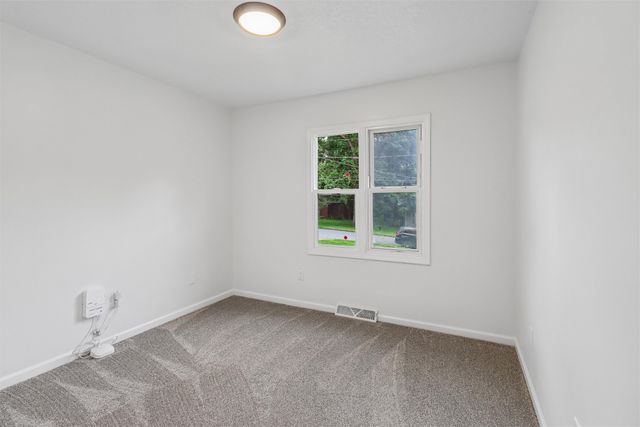 222 E Broad Street, Des Moines, IA 50315