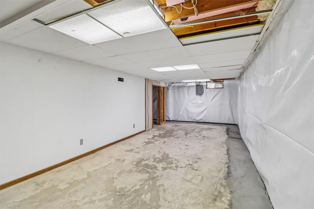 222 E Broad Street, Des Moines, IA 50315