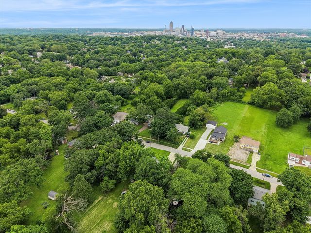 222 E Broad Street, Des Moines, IA 50315