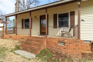 123 Rocky Knoll Circle, Greensboro, NC 27406