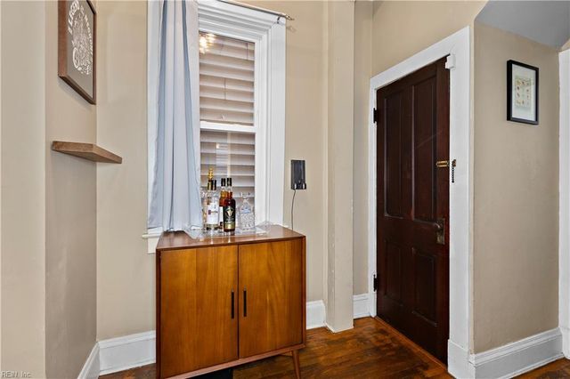 1106 Redgate AVE, Norfolk, VA 23507