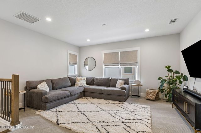 10306 SILVERBROOK Trail, Jacksonville, FL 32256