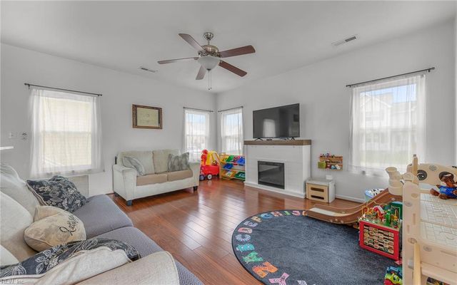 700 Pile AVE, Chesapeake, VA 23320