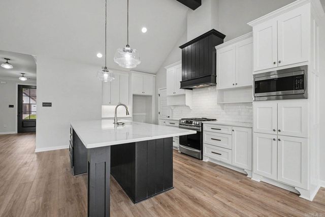 7222 Havenwood Drive, Benton, AR 72019