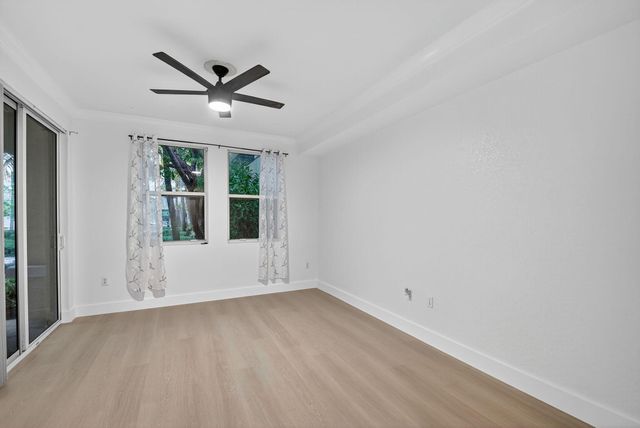 1 Renaissance Way 116, Boynton Beach, FL 33426