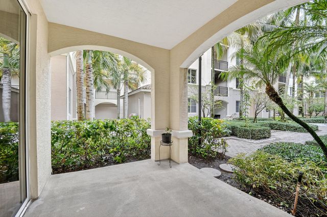 1 Renaissance Way 116, Boynton Beach, FL 33426