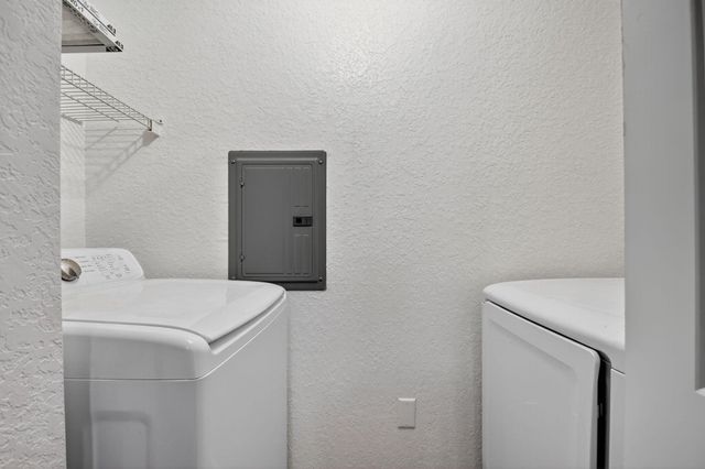 1 Renaissance Way 116, Boynton Beach, FL 33426