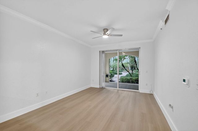 1 Renaissance Way 116, Boynton Beach, FL 33426