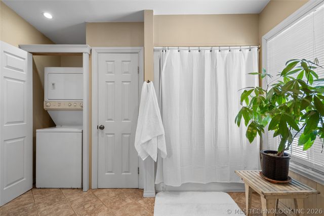 408 NW 11th Street, Ardmore, OK 73401