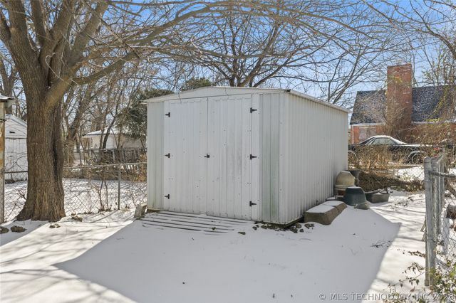 408 NW 11th Street, Ardmore, OK 73401