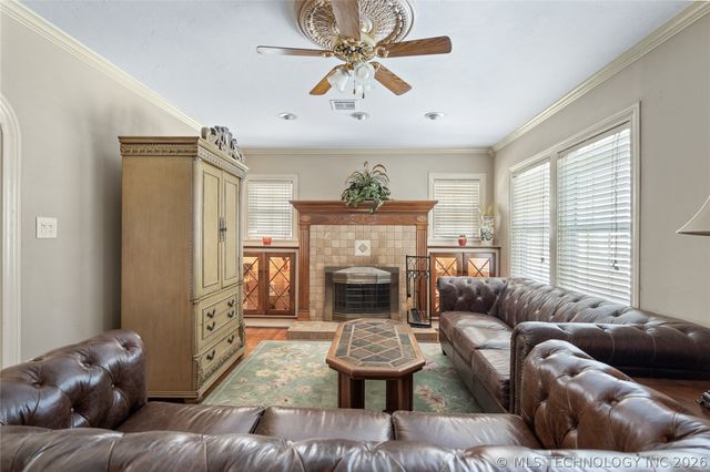 408 NW 11th Street, Ardmore, OK 73401