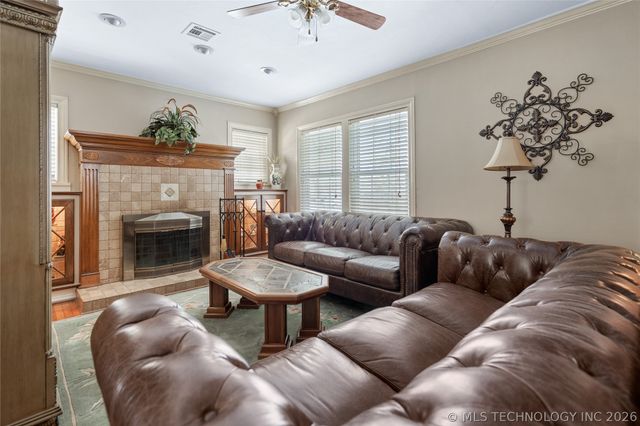 408 NW 11th Street, Ardmore, OK 73401