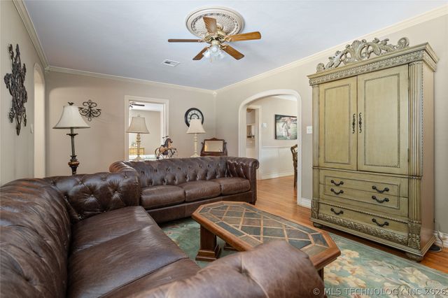 408 NW 11th Street, Ardmore, OK 73401