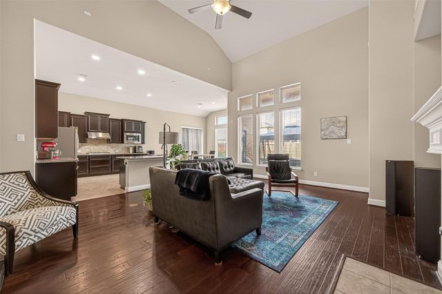 1904 Laguna Ridge Lane, Pearland, TX 77089