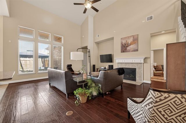 1904 Laguna Ridge Lane, Pearland, TX 77089