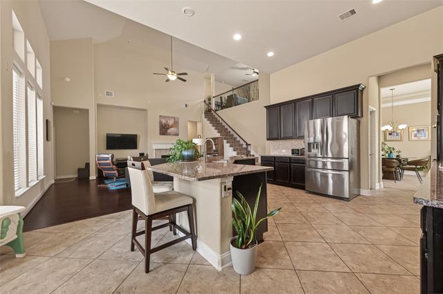 1904 Laguna Ridge Lane, Pearland, TX 77089