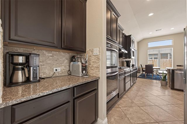 1904 Laguna Ridge Lane, Pearland, TX 77089