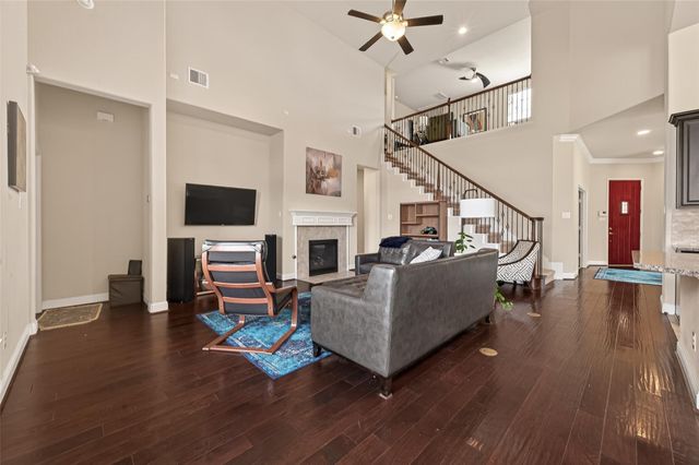 1904 Laguna Ridge Lane, Pearland, TX 77089