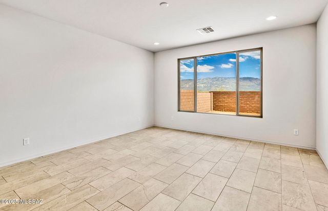 8389 S Coral Root Drive, Tucson, AZ 85747