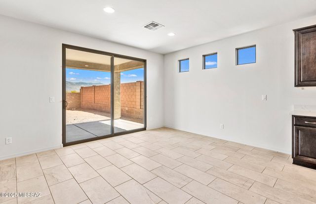 8389 S Coral Root Drive, Tucson, AZ 85747