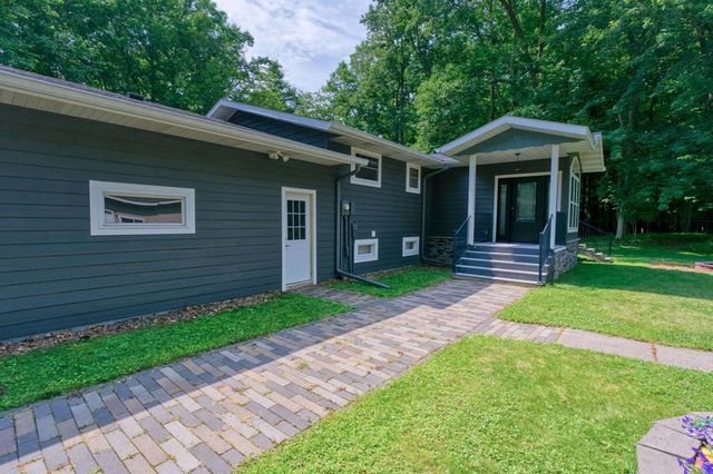 200 Ridgewood Drive, Cornell, WI 54732